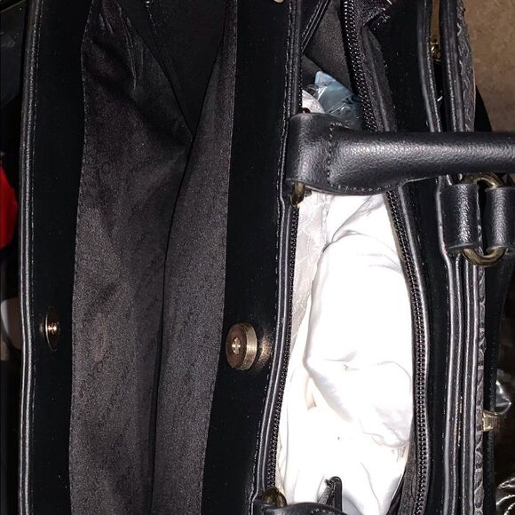 Marc NY Black with Pink and Red Flowers Bag - Picture 4 of 6